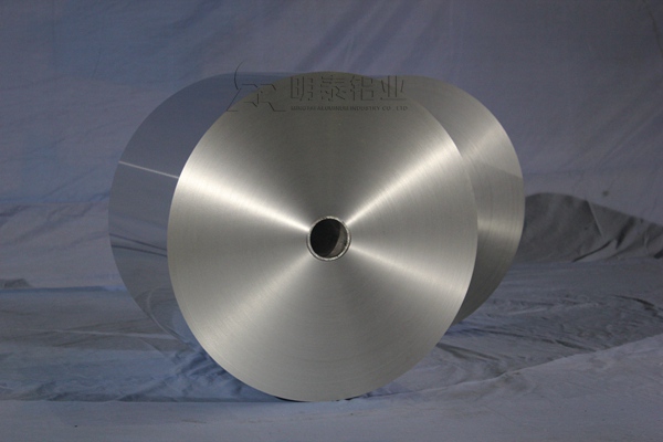 廠家直銷(xiāo)的8011鋁箔價(jià)格是多少？